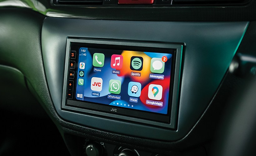 JVC KW-M785DBW installed in a car