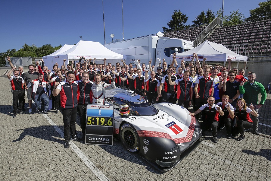 Timo Bernhard and Porsche celebrate his Nürburgring lap record