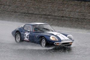 Racing in the wet at Knockhill